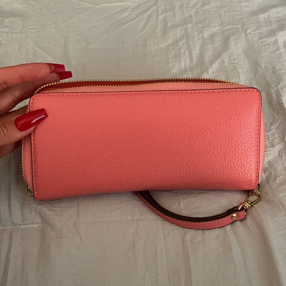 Michael kors wallet - Picture 3 of 3